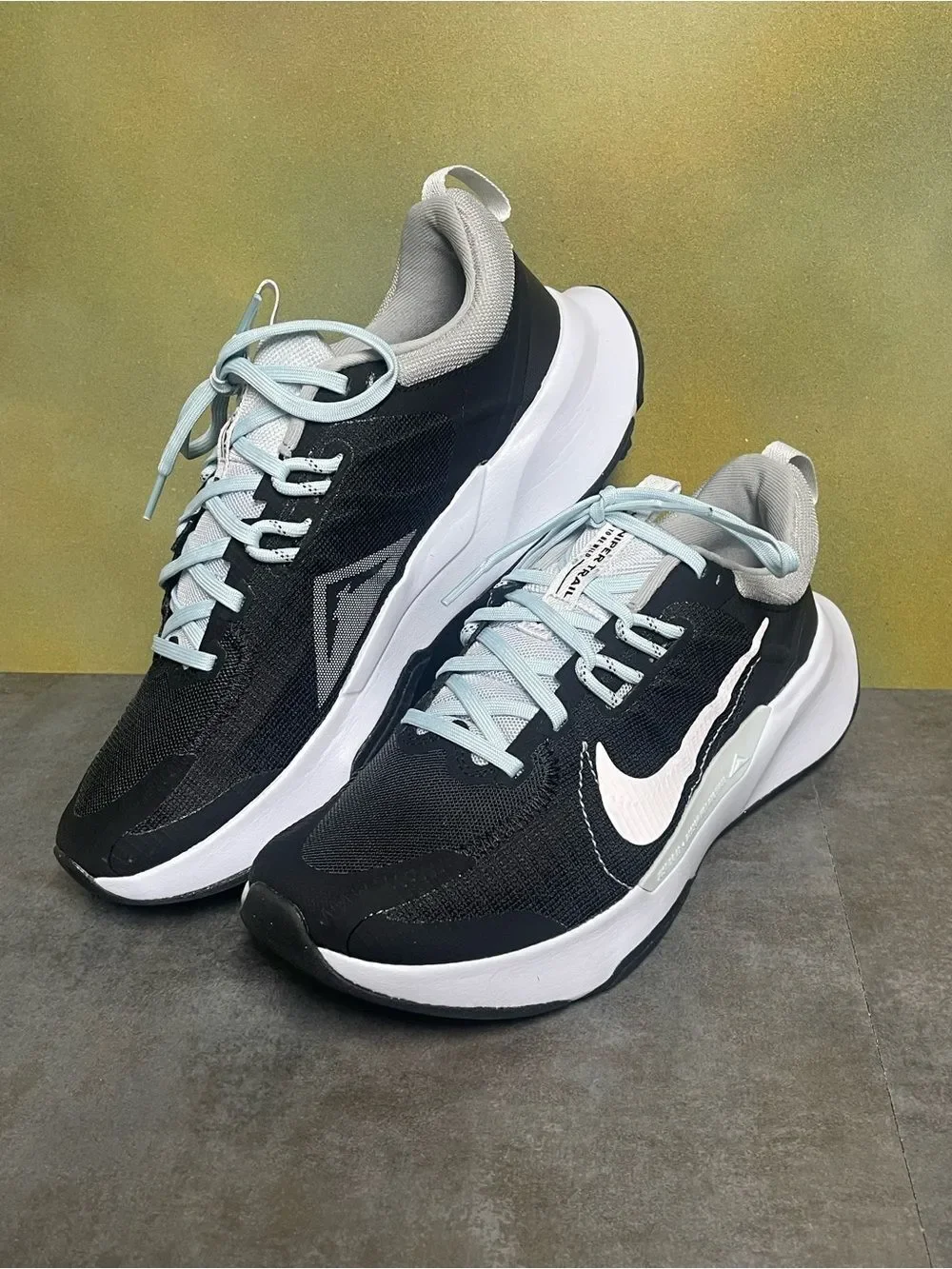 Nike buy confidence
